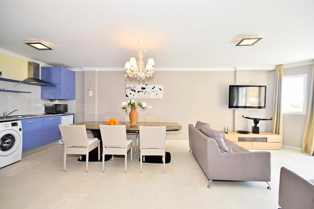 Aparthotel Ola Blanca Cala de Finestrat Zimmer foto