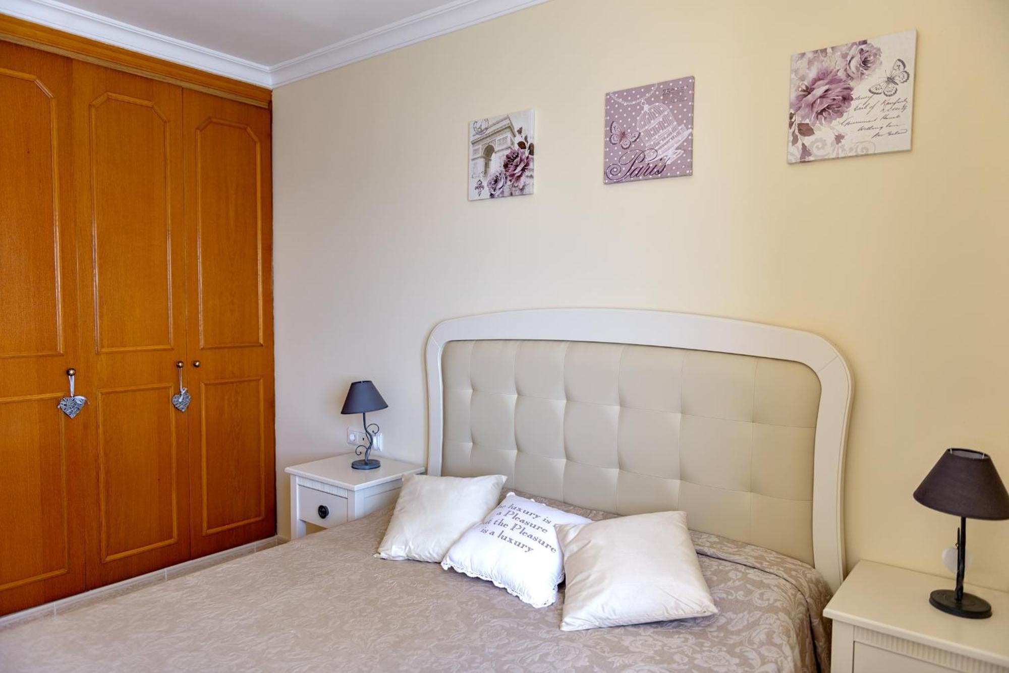 Aparthotel Ola Blanca Cala de Finestrat Zimmer foto